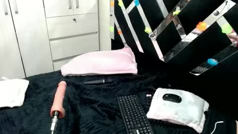 daphne877046 online show from 02-03-26, 06:40