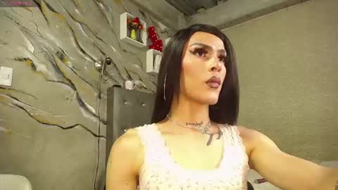       online show from 06-26-26, 02:16