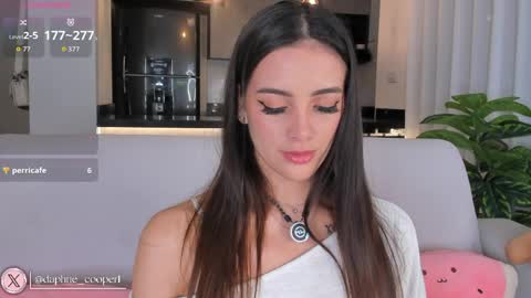 Snapshot of daphne_cooper1 chatting on 04-01-26, 01:28 daphne_cooper1 online show from 04-01-26, 01:28