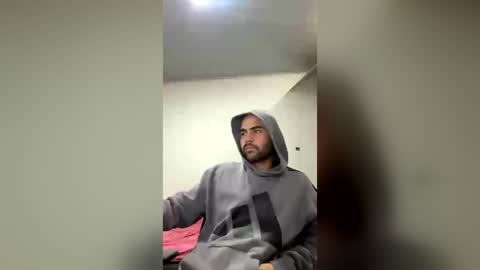 daphneandscooby online show from 07-18-26, 05:11