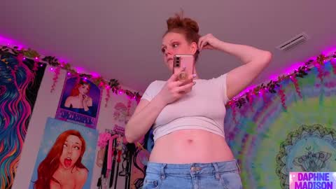 Daphne Madison online show from 03-27-26, 09:58