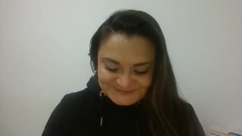 dapnne online show from 10-31-25, 08:10