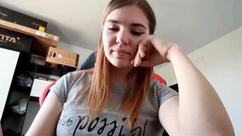 Lisa online show from 10-14-25, 09:21