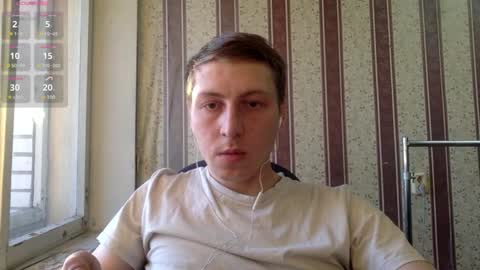 Snapshot of darienlarge chatting on 12-04-24, 07:39 darienlarge online show from 12-04-24, 07:39