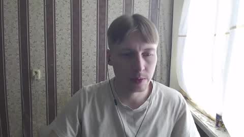 Snapshot of darienlarge chatting on 02-19-25, 10:12 darienlarge online show from 02-19-25, 10:12