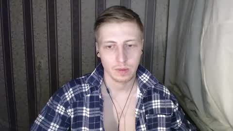 Snapshot of darienlarge chatting on 02-20-25, 06:57 darienlarge online show from 02-20-25, 06:57