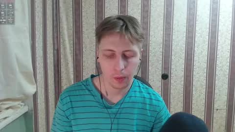 Snapshot of darienlarge chatting on 03-04-25, 06:39 darienlarge online show from 03-04-25, 06:39