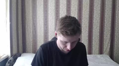Snapshot of darienlarge chatting on 03-11-25, 10:40 darienlarge online show from 03-11-25, 10:40