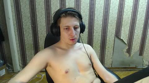 Snapshot of darienlarge chatting on 10-01-25, 05:41 darienlarge online show from 10-01-25, 05:41