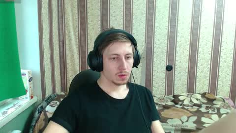 Snapshot of darienlarge chatting on 11-09-25, 10:35 darienlarge online show from 11-09-25, 10:35