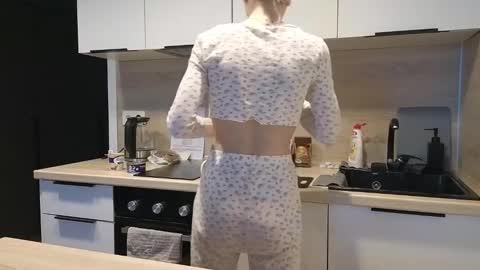 Snapshot of darilboom chatting on 12-03-25, 10:24 darilboom online show from 12-03-25, 10:24