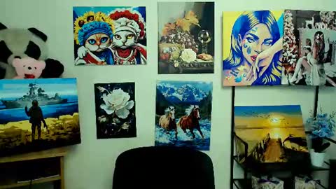 Snapshot of darina_m_ chatting on 06-30-26, 04:35 Darina online show from 06-30-26, 04:35