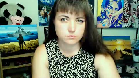 Snapshot of darina_m_ chatting on 07-21-26, 04:26 Darina online show from 07-21-26, 04:26