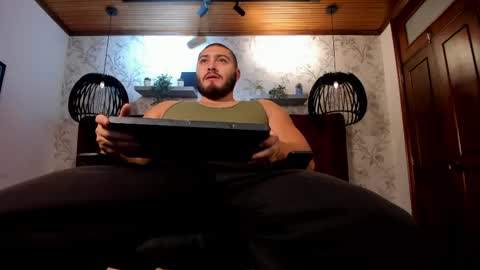 Darius online show from 05-25-26, 11:27