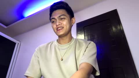 Snapshot of dark_angel69x chatting on 12-31-24, 06:02 Guile online show from 12-31-24, 06:02