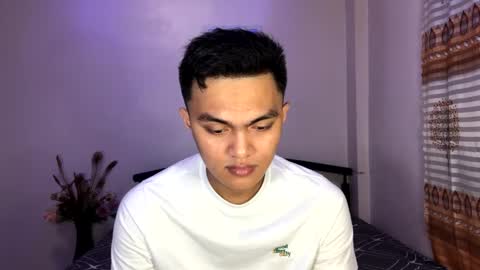 Snapshot of dark_angel69x chatting on 02-26-25, 03:19 Guile online show from 02-26-25, 03:19