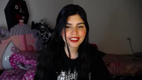 Moony online show from 12-14-25, 09:41