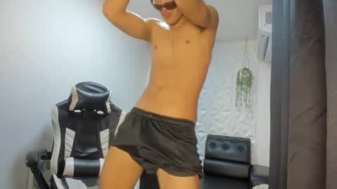 dark_badboy online show from 05-13-26, 07:33