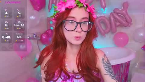 Lola online show from 09-23-25, 03:20