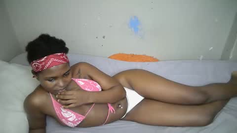 dark_lovly online show from 12-17-25, 11:11