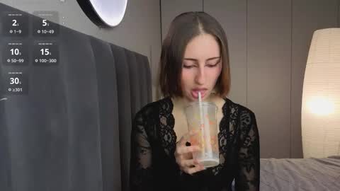 Emily online show from 02-11-26, 07:57