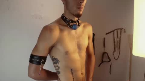 Snapshot of dark_rosse1 chatting on 02-06-26, 10:35 rosse online show from 02-06-26, 10:35