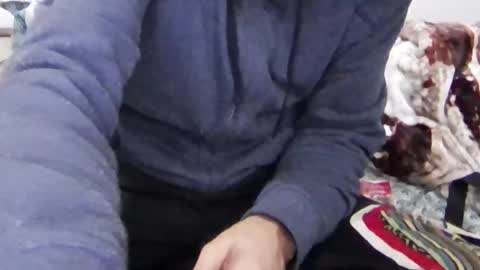 Snapshot of darkbud03 chatting on 12-16-25, 05:51 just a guy online show from 12-16-25, 05:51