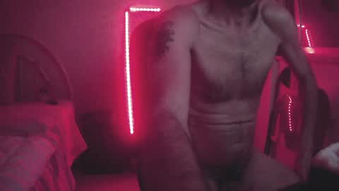 Snapshot of darkdance chatting on 01-01-25, 08:26 freak soul online show from 01-01-25, 08:26