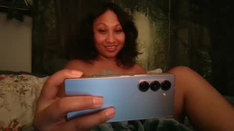 Snapshot of darkfairys chatting on 09-27-25, 06:51 SweetCreamer online show from 09-27-25, 06:51