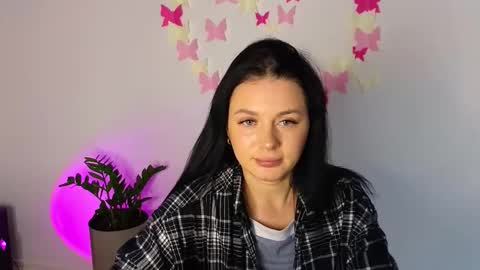 Snapshot of darkmichelle chatting on 11-06-25, 01:12 DarkMichelle online show from 11-06-25, 01:12