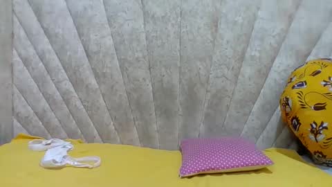 SHANICE online show from 04-01-26, 04:35