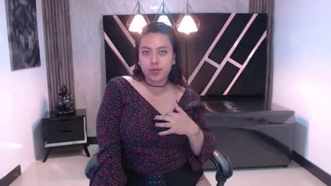 Snapshot of darknyx_ch1 chatting on 11-12-25, 10:30 darknyx ch1 online show from 11-12-25, 10:30