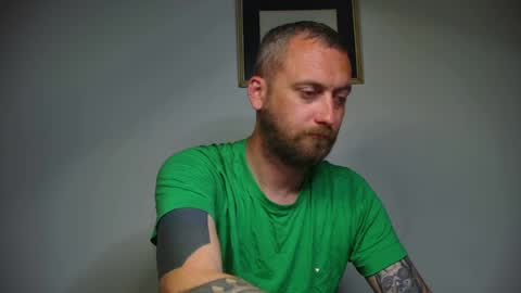Snapshot of darksiderr13 chatting on 04-28-26, 02:27 Tony online show from 04-28-26, 02:27