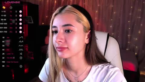 Belle online show from 02-10-25, 07:36