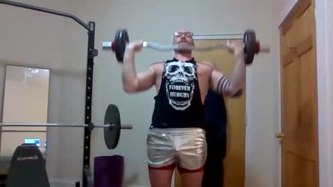 Snapshot of darlcomllc chatting on 01-31-25, 12:39 darlcomllc online show from 01-31-25, 12:39