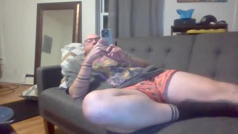 Snapshot of darlcomllc chatting on 03-10-25, 02:39 darlcomllc online show from 03-10-25, 02:39