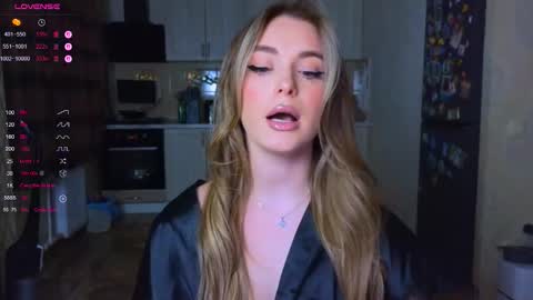 Darlina online show from 02-26-26, 03:33