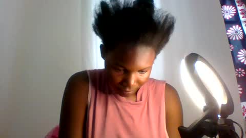 Snapshot of darling_dreamer2 chatting on 06-29-26, 05:14 darling_dreamer2 online show from 06-29-26, 05:14