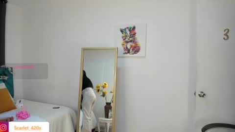 Snapshot of darling_spoiled chatting on 06-20-26, 09:56 darling online show from 06-20-26, 09:56