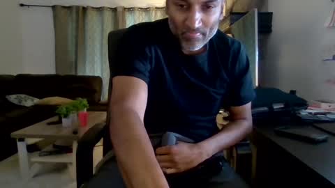 Snapshot of darryl43321 chatting on 10-01-25, 08:15 darryl43321 online show from 10-01-25, 08:15