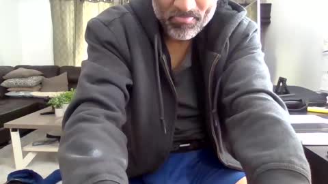 Snapshot of darryl43321 chatting on 10-14-25, 05:58 darryl43321 online show from 10-14-25, 05:58