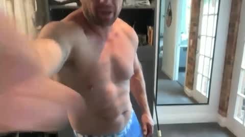 Snapshot of dartanian0001 chatting on 09-20-25, 12:00 dartanian0001 online show from 09-20-25, 12:00