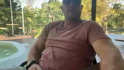 Snapshot of dartanian0001 chatting on 10-06-25, 05:16 dartanian0001 online show from 10-06-25, 05:16