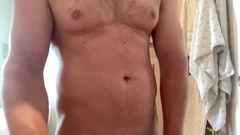 Snapshot of darwins_dessert chatting on 06-05-26, 06:20 darwins_dessert online show from 06-05-26, 06:20