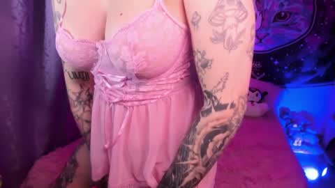 daryimiau online show from 12-22-24, 09:33