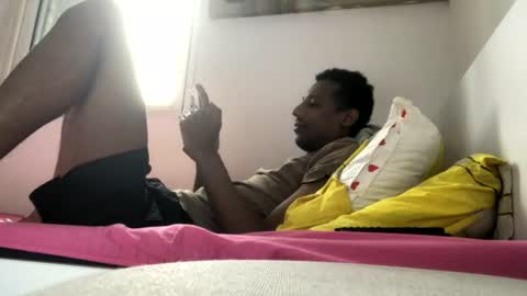 dasa_david1993 online show from 06-25-26, 11:48
