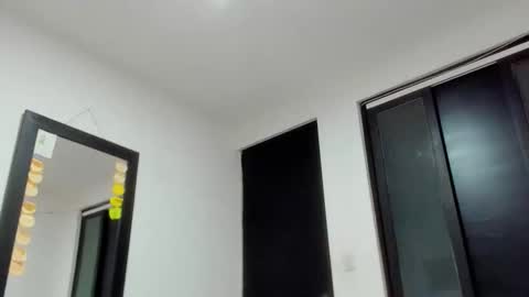 Dafne online show from 02-06-26, 02:27