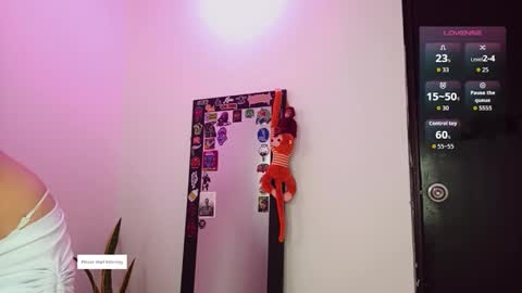 Snapshot of daturastramonium_ chatting on 01-18-26, 03:54 Marie Anne online show from 01-18-26, 03:54