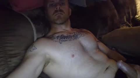 Snapshot of dave8404 chatting on 10-29-25, 01:02 Dave online show from 10-29-25, 01:02