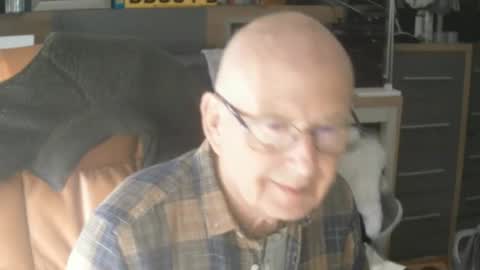 Snapshot of dave9569a chatting on 09-29-25, 01:49 dave9569a online show from 09-29-25, 01:49